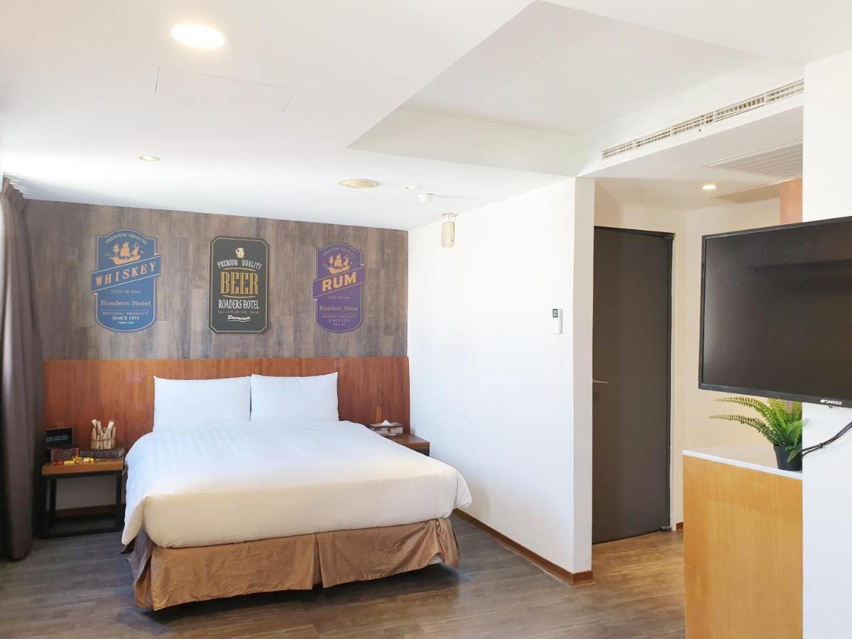 Roaders Hotel Dongda Hualien Buitenkant foto